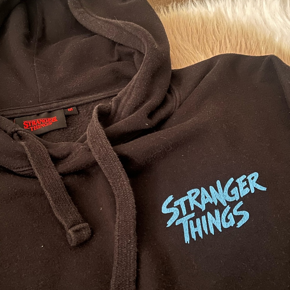 Stranger things hoodie - Picture 1 of 3